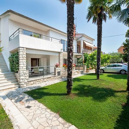 Apartments Magnolia Ровинь Экстерьер фото