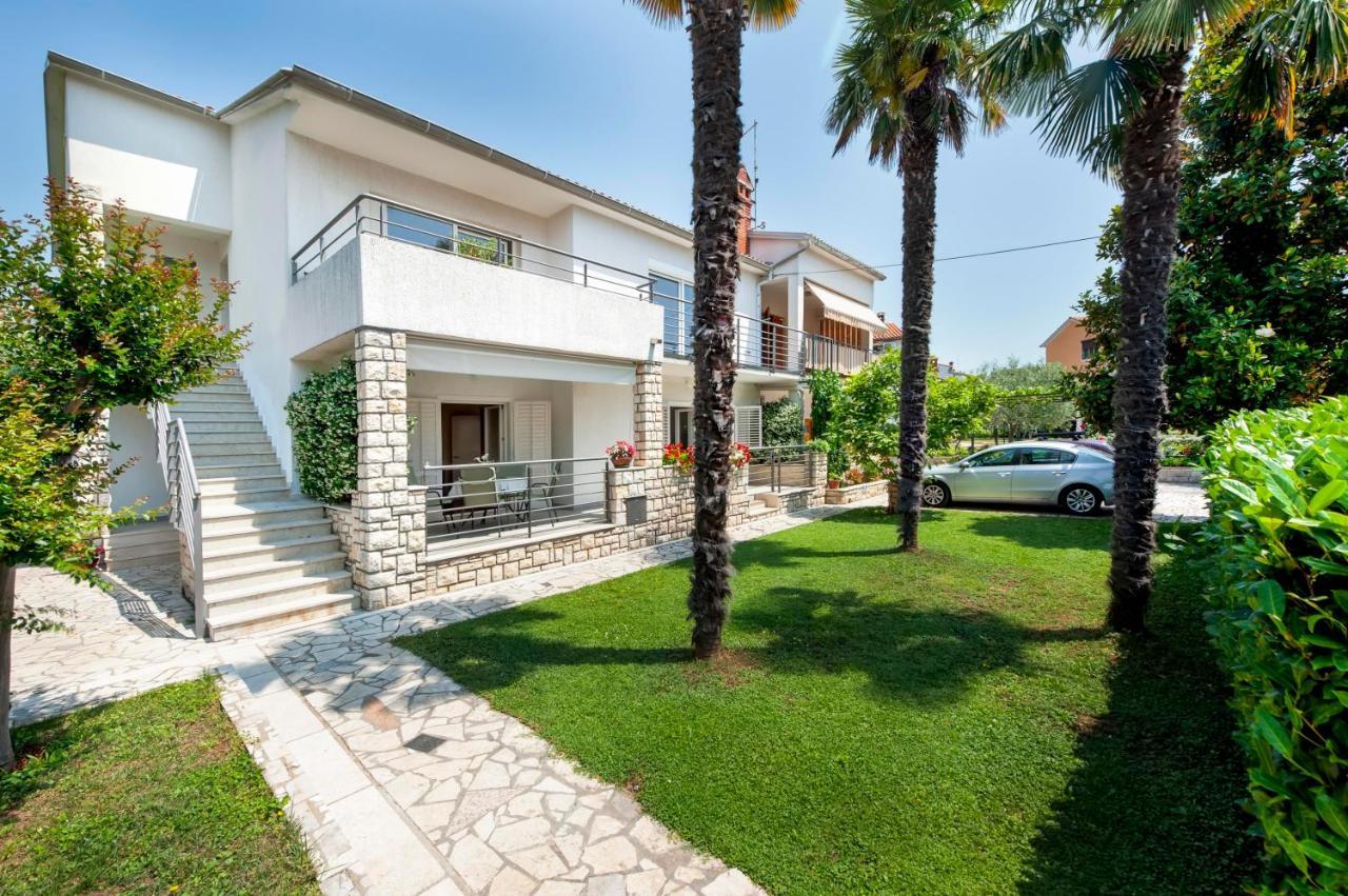 Apartments Magnolia Ровинь Экстерьер фото