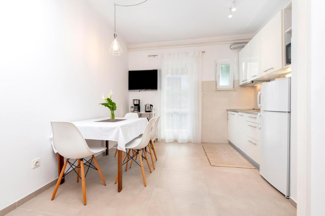 Apartments Magnolia Ровинь Экстерьер фото