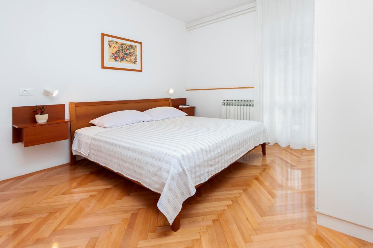 Apartments Magnolia Ровинь Экстерьер фото
