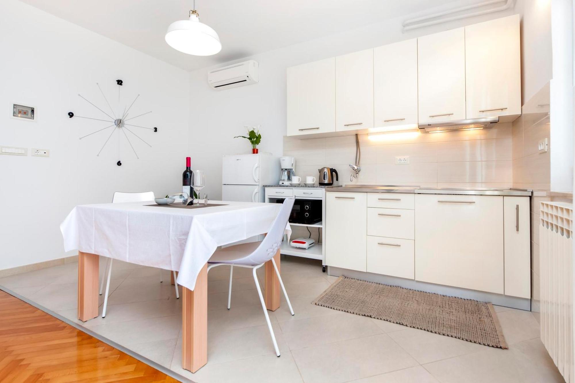 Apartments Magnolia Ровинь Экстерьер фото